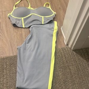 Pink Victoria’s Secret noon or tags